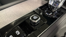 Volvo XC90 2.0 T8 PHEV Ultra Dark 5dr AWD Geartronic Estate